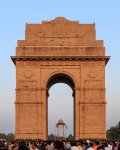 India_Gate_in_New_Delhi_03-2016.jpg